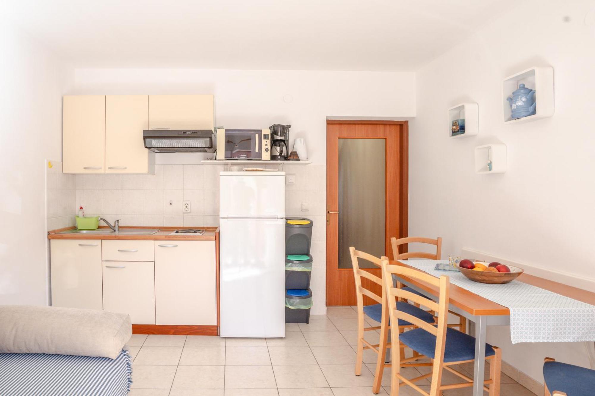 Sunny Apartment Valbandon Fazana Ngoại thất bức ảnh