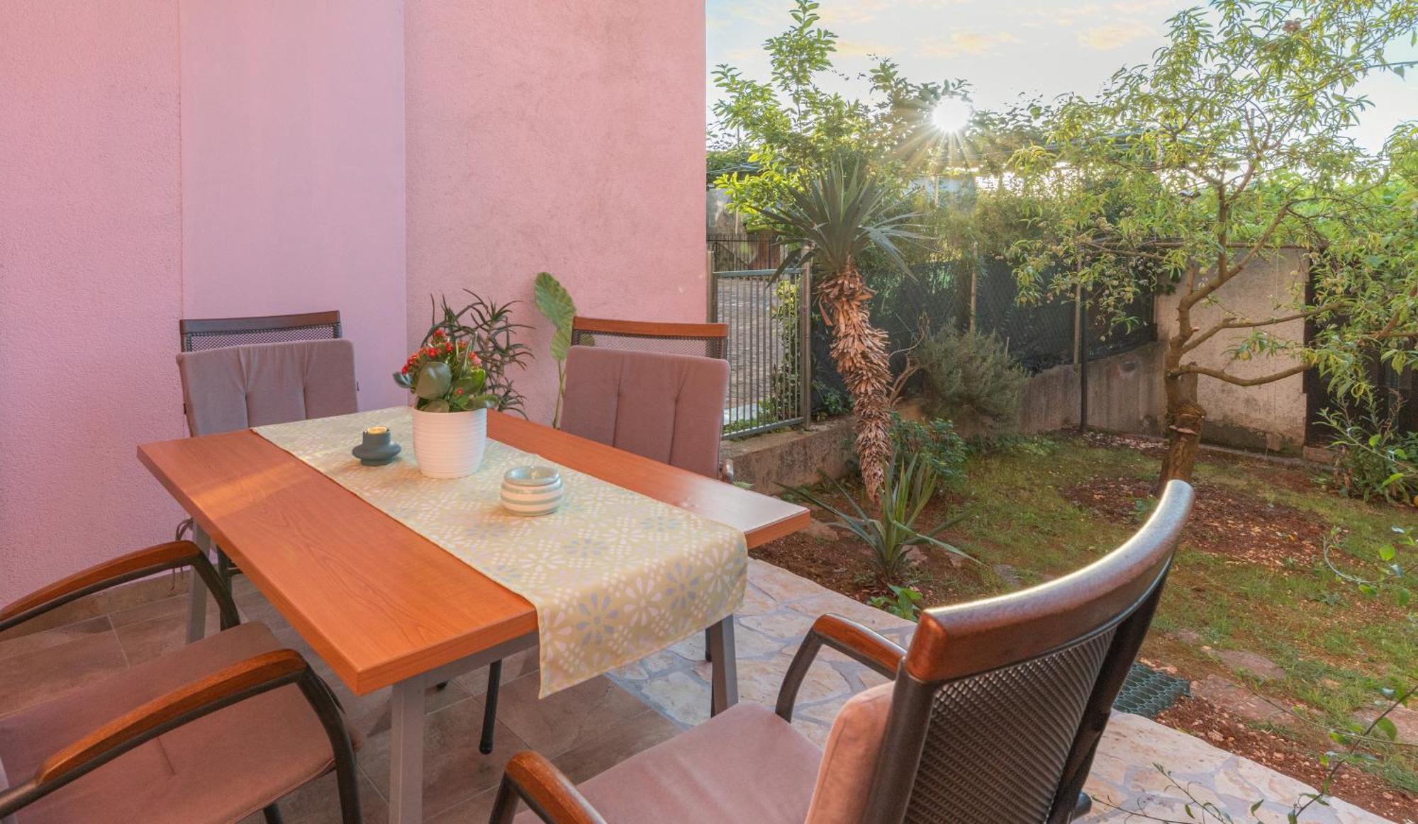 Sunny Apartment Valbandon Fazana Ngoại thất bức ảnh