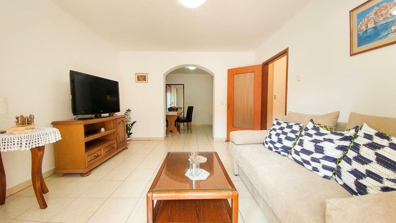 Sunny Apartment Valbandon Fazana Ngoại thất bức ảnh