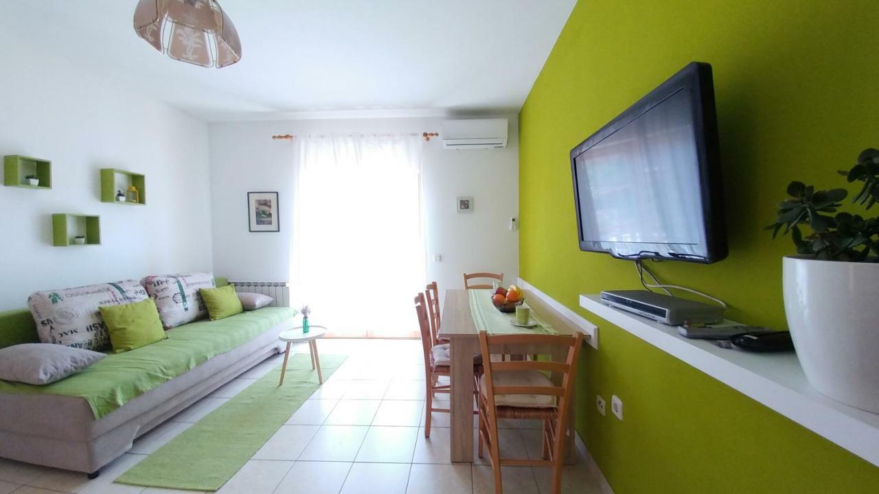 Sunny Apartment Valbandon Fazana Ngoại thất bức ảnh